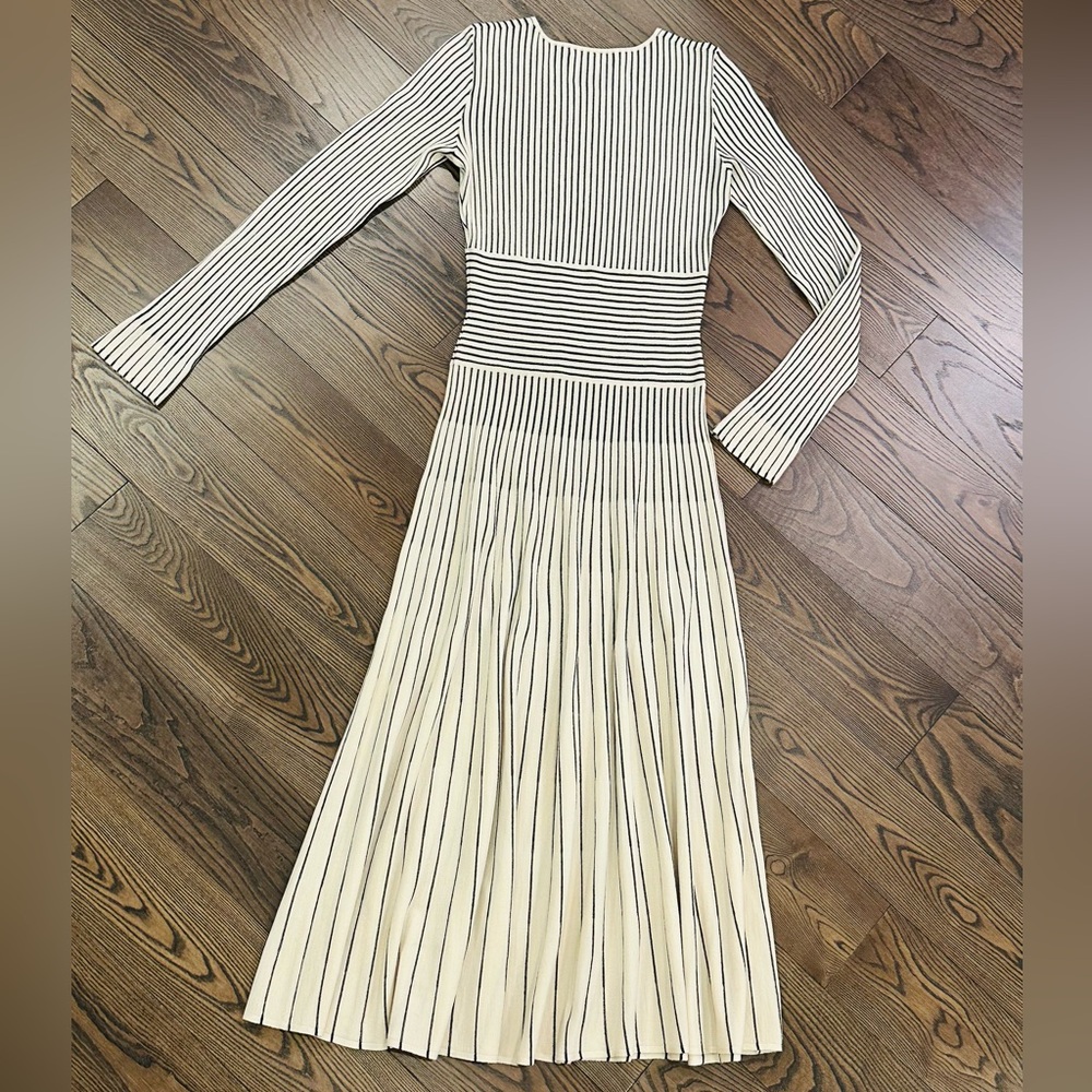 Black and creme striped patterned dress Elizabeth And James